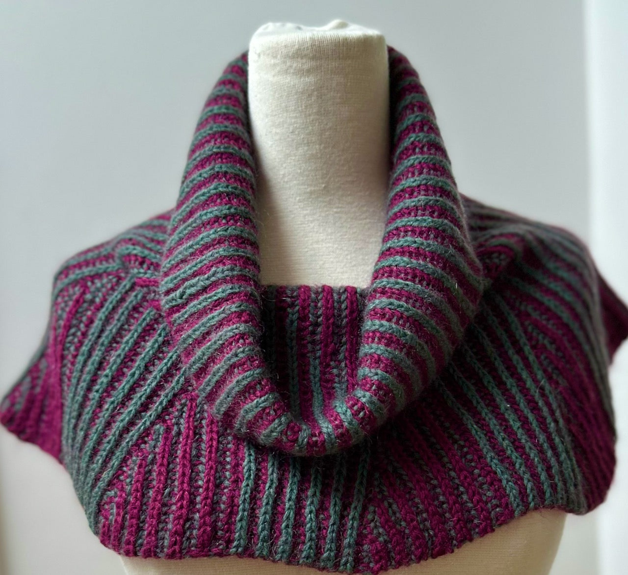 Next Steps Knitting Class - Introduction to Brioche with Suzanne Strachan