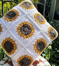 Cygnet Aran - Reversible Sunflower Cushion (CY1731) [Free Download]