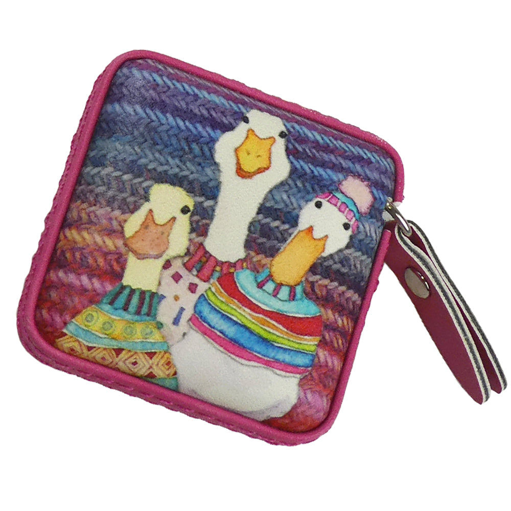 Emma Ball Tape Measure - Dapper Ducks