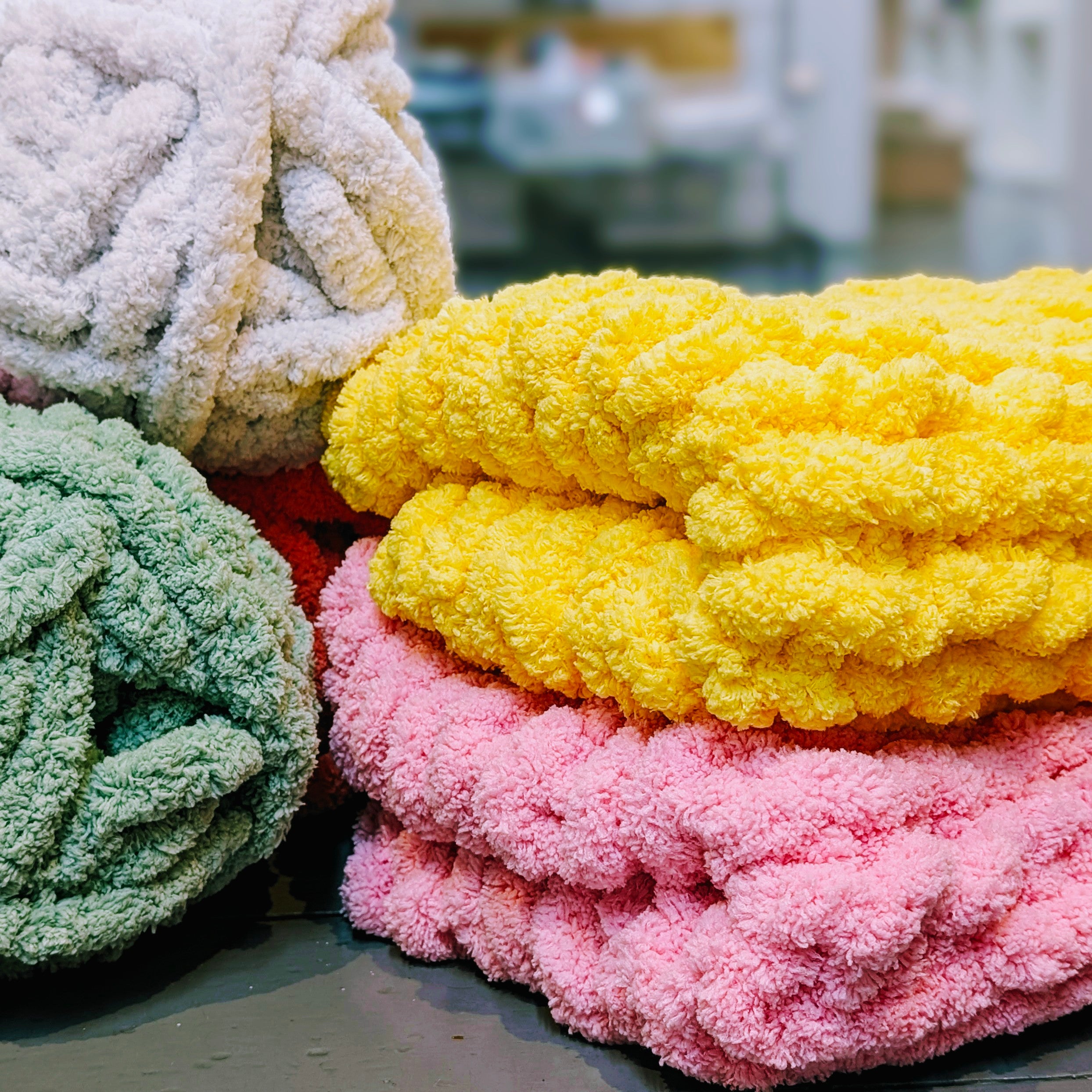 Hand Knitting Workshop - Jumbo Knits!