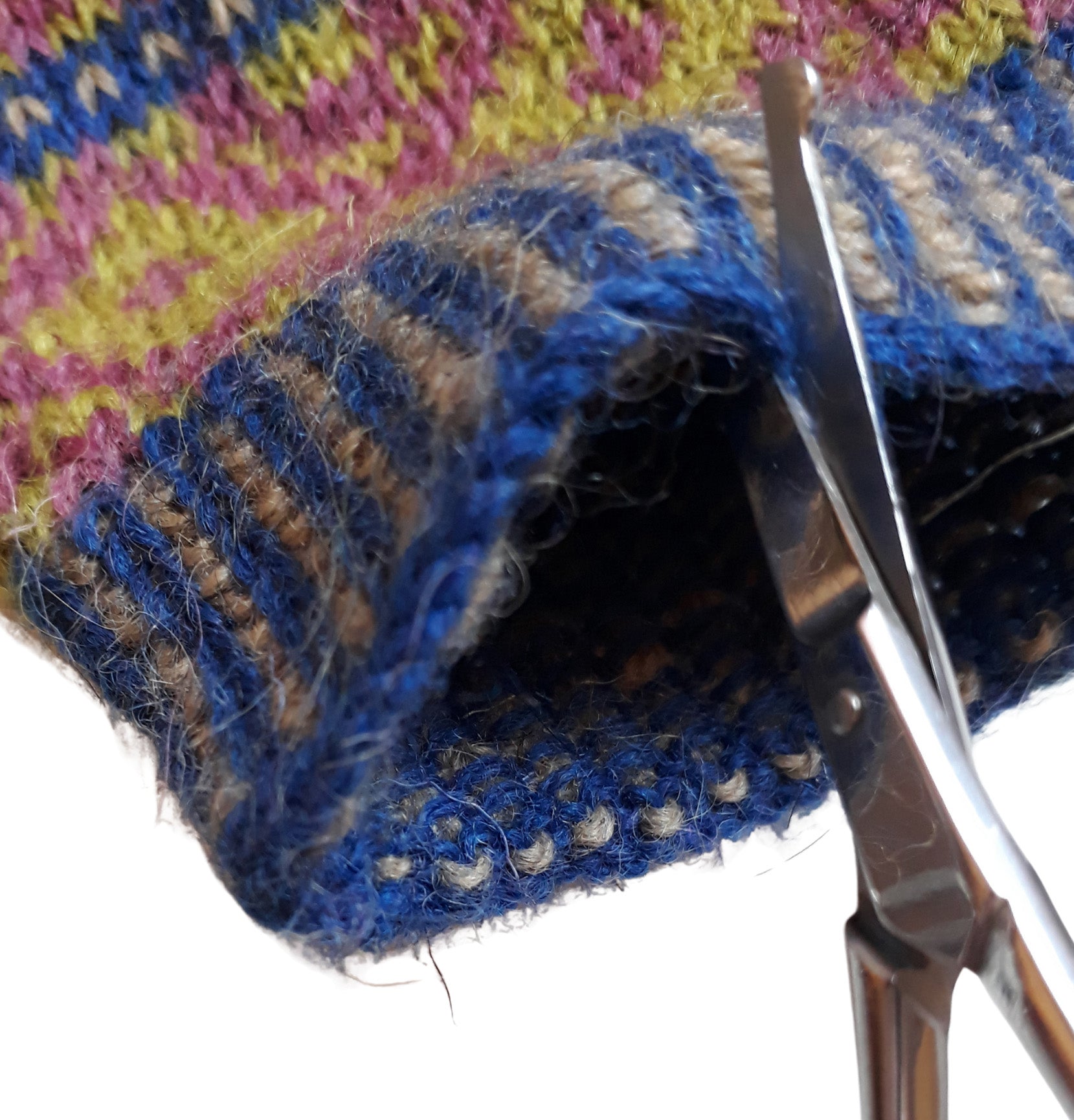 Steeking Class - The First Cut with Anni Howard