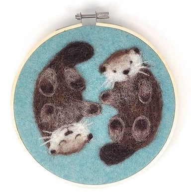 The Crafty Kit Company Felting The Crafty Kit Company Otters in a Hoop Needle Felting Kit 5060347382356