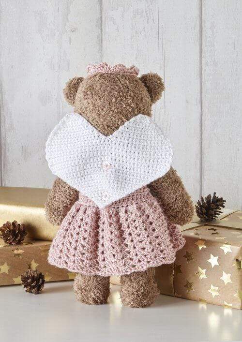 King Cole Patterns King Cole Christmas Crochet Book 7